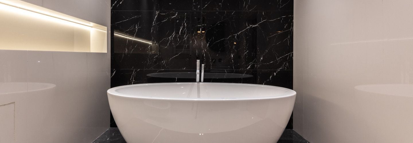 Badkamer met marmer look