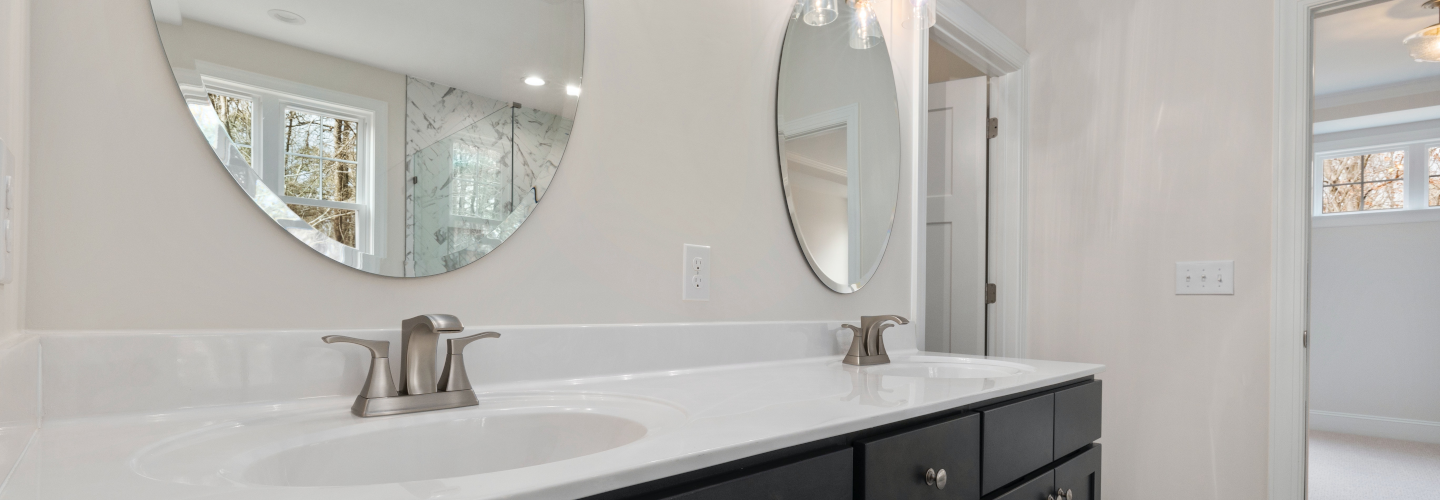 Past een ronde spiegel in elke badkamer