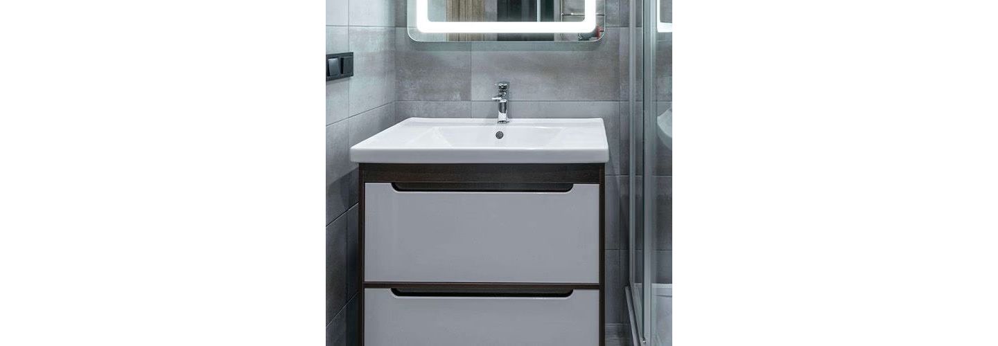 hoek douchecabine kleine badkamer