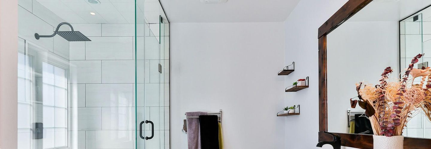 Glazen douchewand schoonmaken stappenplan