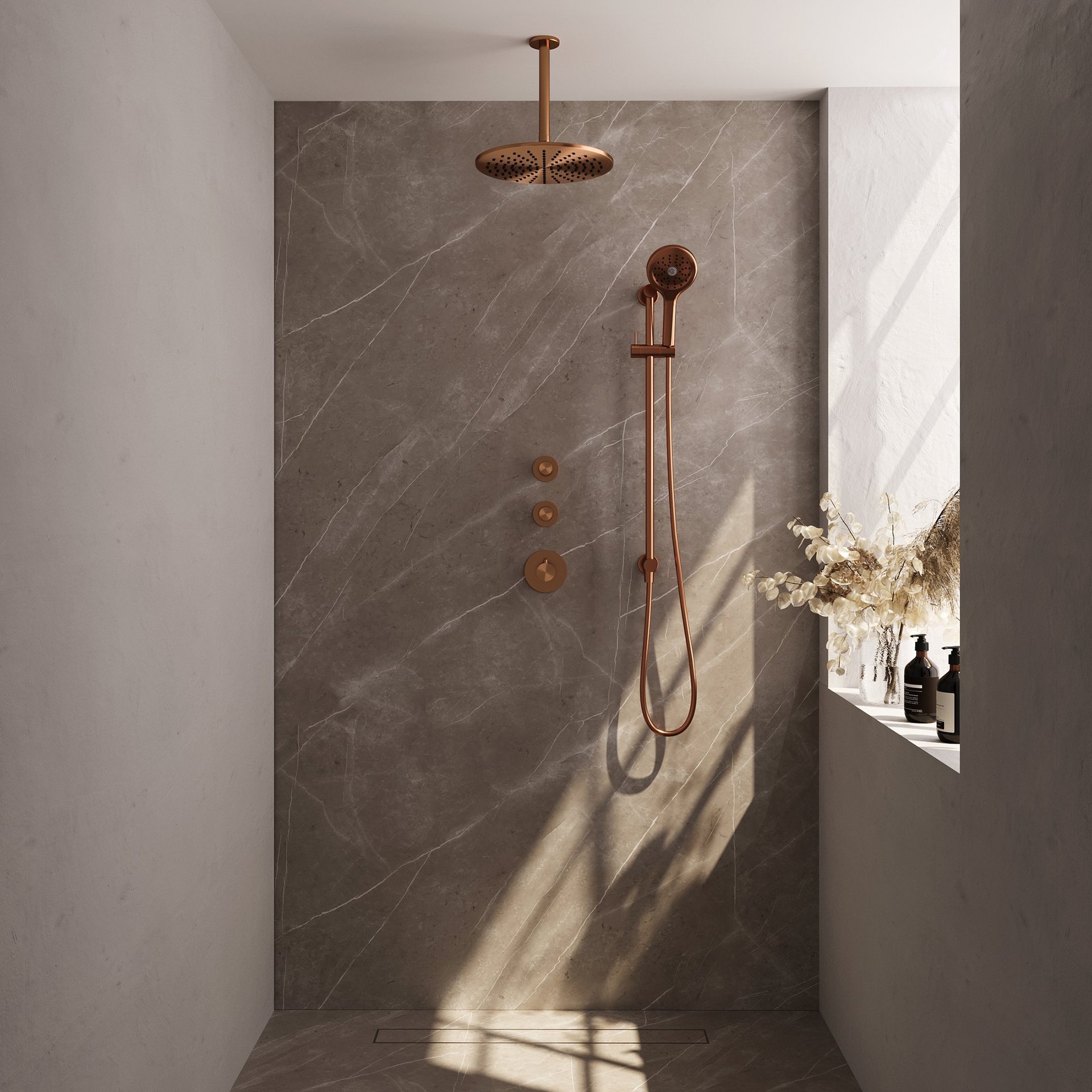 BRAUER Copper Carving thermostatische inbouw regendouche SET 24 met 30 cm douchekop en plafondarm en 3-standen handdouche en doucheslang en geïntegreerde glijstang koper geborsteld PVD