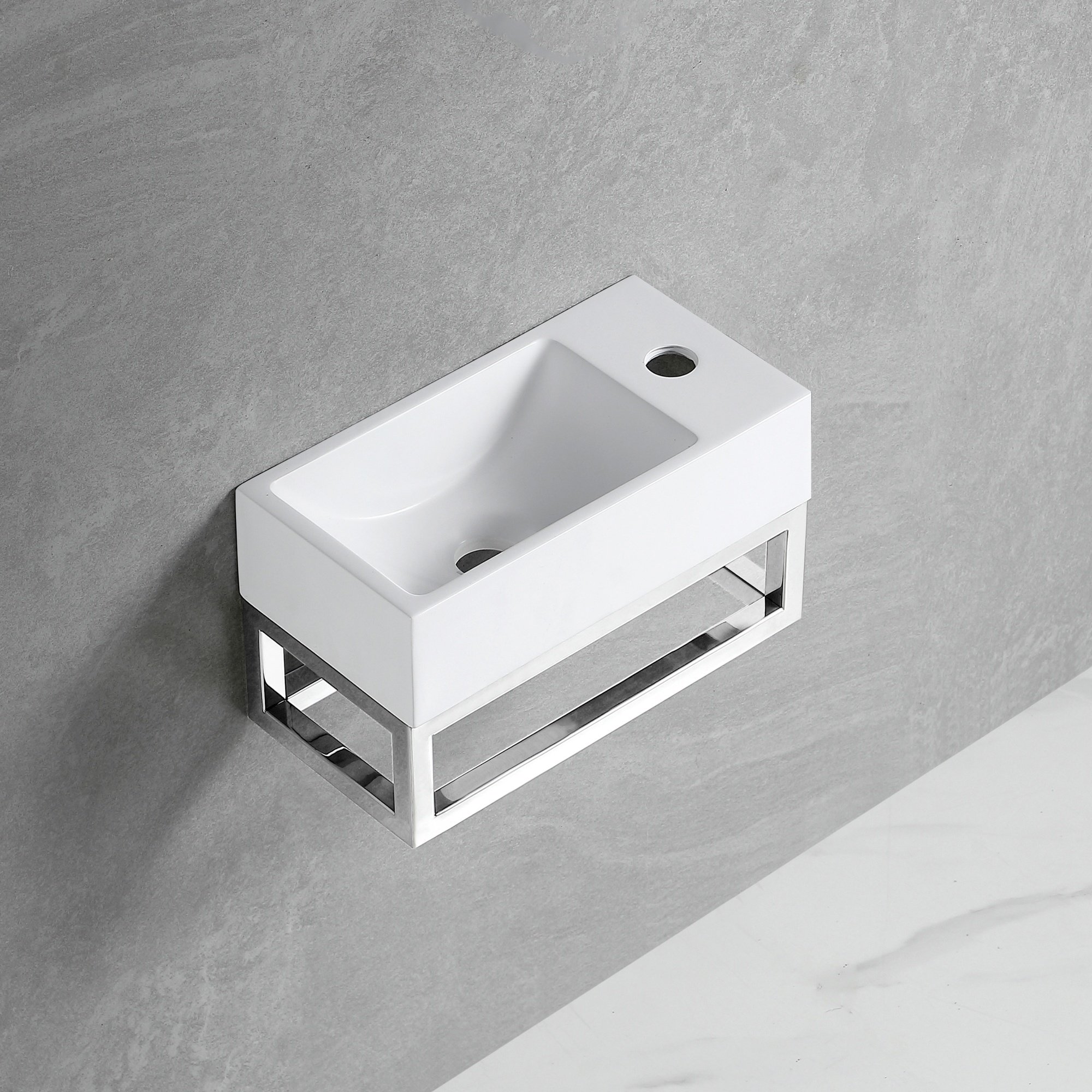 Best Design "R-Line Chrome" fontein L&R met kraangat inclusief chroom frame