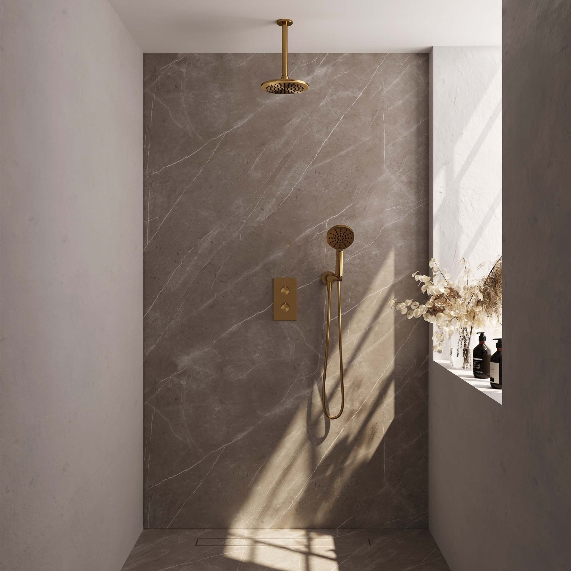 BRAUER Gold Edition thermostatische inbouw regendouche 3-weg rechthoekig SET 35 met 20 cm douchekop en plafondarm en 3-standen handdouche en doucheslang en wandaansluitbocht goud geborsteld PVD