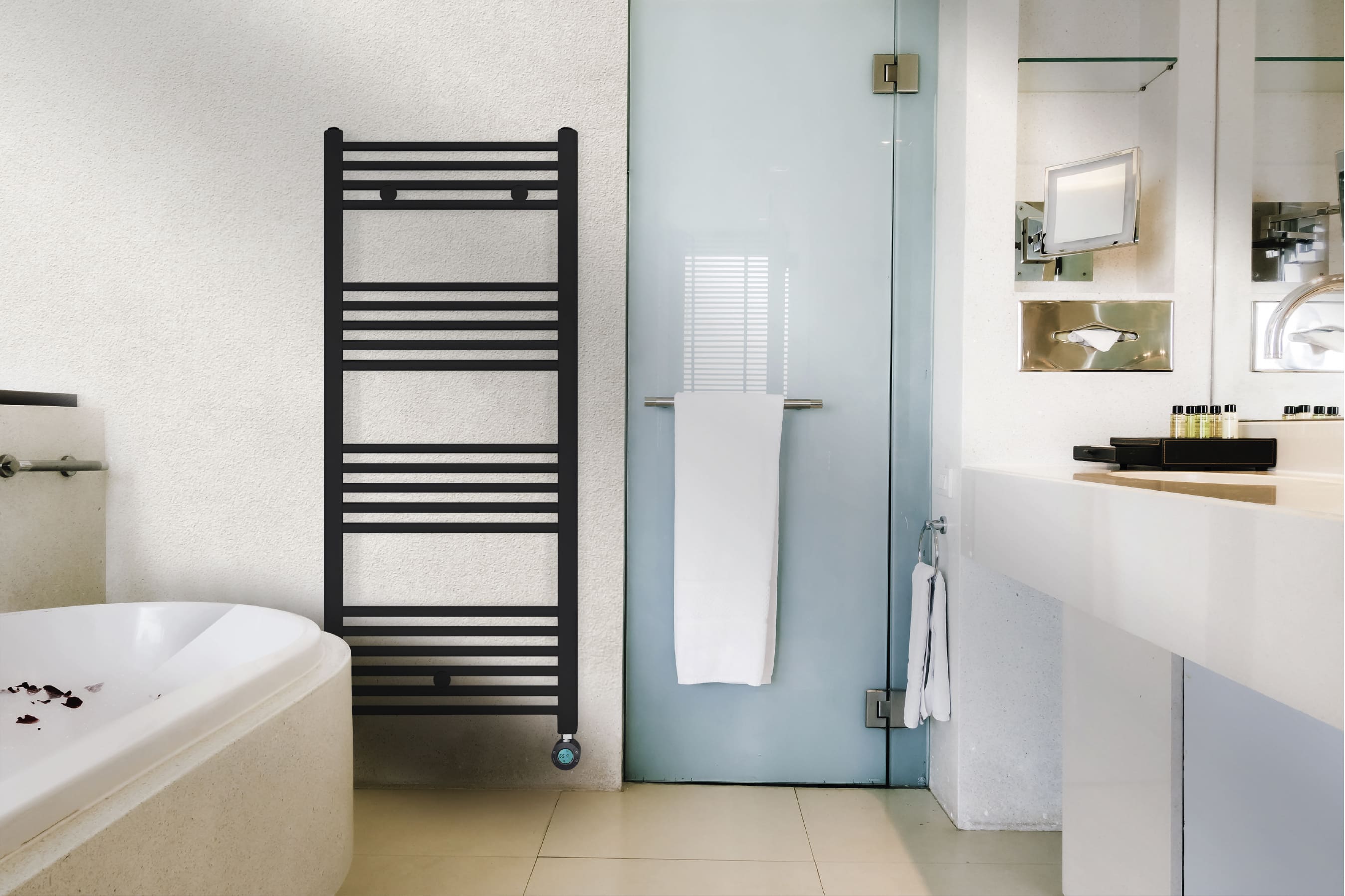 Belrad Handdoek Radiator Electrisch Op 220v Mat Zwart 27 Bar 1600x500 - 700w